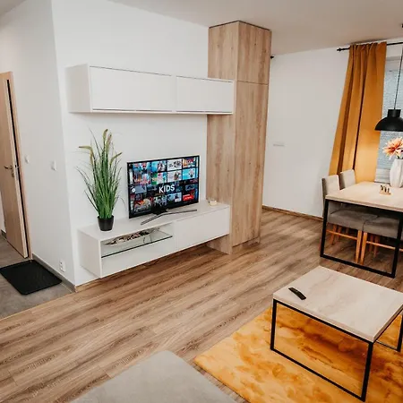 Old Town City Center Apartment 2 - Private Parking Included Kosice Exterior photo